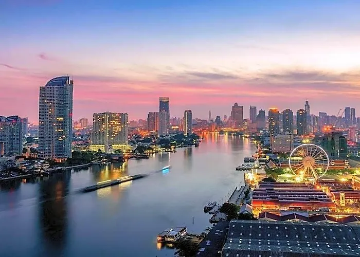 The Moon Night Bangkok